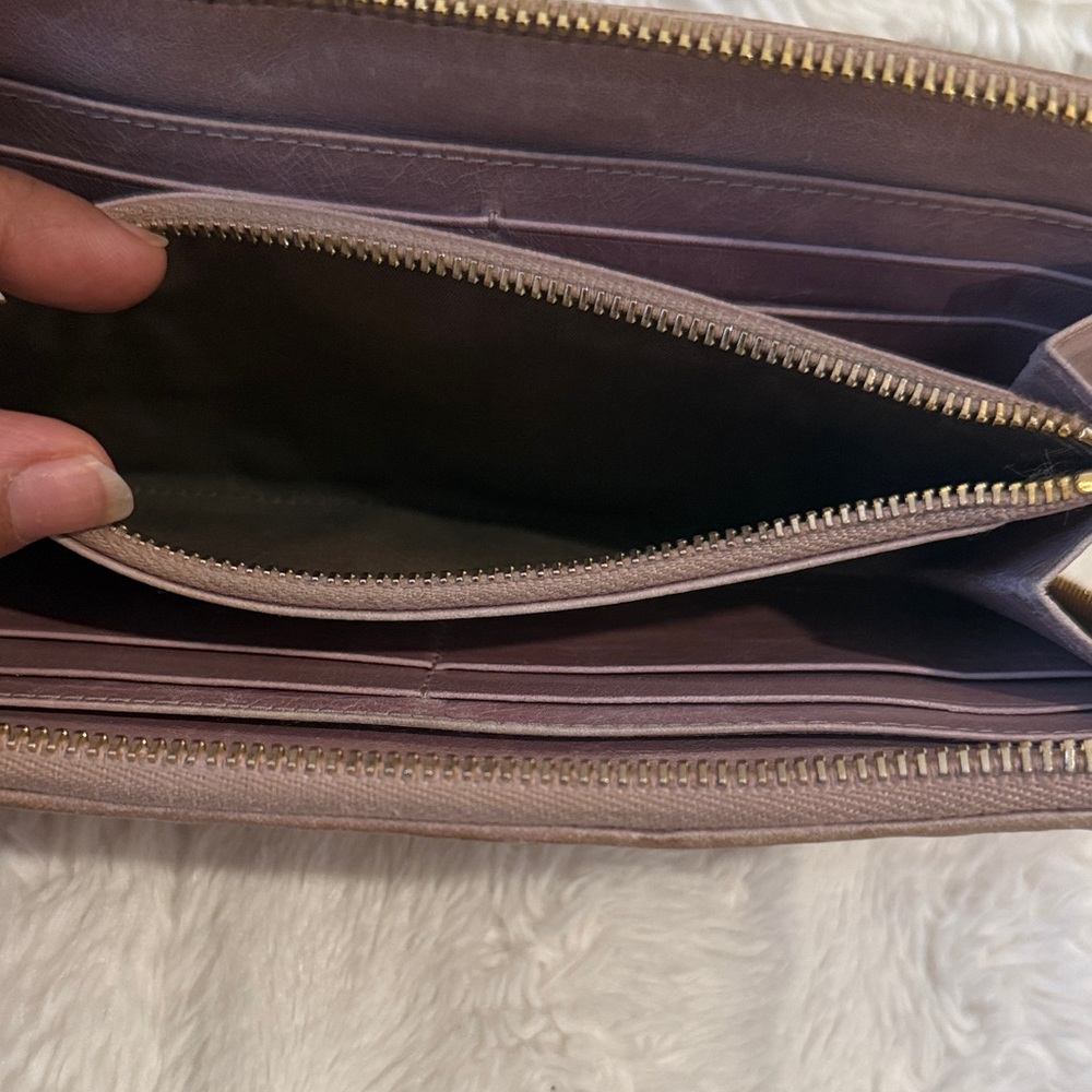 Miu Miu Matelasse Zippy Wallet - Picture 8 of 9
